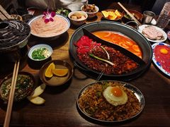 -萍姐火锅·公路夜市(武汉首店)