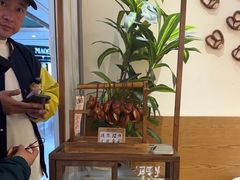 -小飞象面包公社(珠江路金鹰店)
