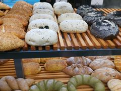 -焙丽拾光(麦凯乐直营店)
