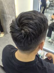 -苏奇发型·烫发染发