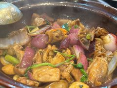 -胡须佬鸡煲四季火锅(海雅缤纷城店)