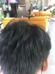 -FRIDAY星期五专业美发沙龙