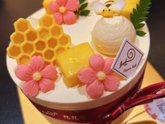 -花花卷卷·鲜食蛋糕(静安久光百货店)