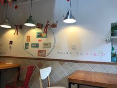 -红小姐咖啡馆(西津渡店)