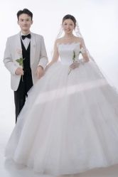 -青禾蒙娜丽莎婚纱摄影(武汉总店)