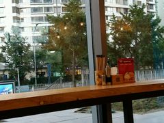 靠窗位-海盗虾饭·剥好的小龙虾饭(SOHO尚都店)