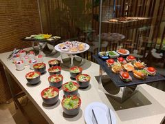 -上海浦东假日酒店逸庭咖啡厅