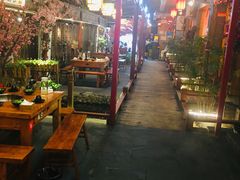 -三道苗苗鱼·美蛙黄辣丁(八里店)