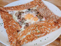 鸡蛋蘑菇熏肉荞麦可丽饼-RAC BAR(安福路店)