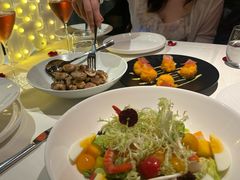 -MONICH牛排融合餐厅(和义大道购物中心店)