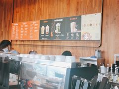 -星巴克(广州百信广场东区店)