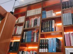 -上海市虹口区图书馆(曲阳分馆)