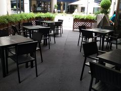 露天位-The Habit Burger Grill 哈比特汉堡(爱琴海店)