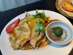 -大头虾越式风味餐厅(光明广场店)