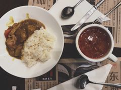咖喱鸡肉饭-东海咖啡馆