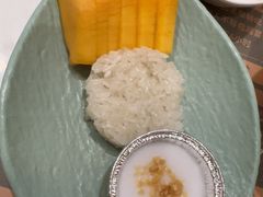 -金马门国际美食百汇(珞喻路店)