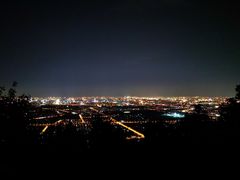 -鬼笑石后山停车场