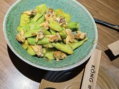 黄瓜拌黄蚬子-KŌNG胶东小馆·酒馆(华熙店)