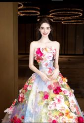 -衣贝姿婚纱礼服馆
