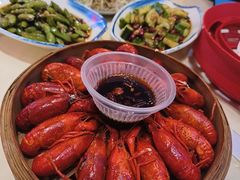 -霄汉牛三鲜湖北砂锅菜(万松园2店)