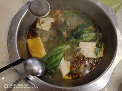 -乙丙丁正宗昭通天麻火腿鸡(总店)