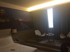 亚朵酒店(西安雁塔店)-西安大雁塔科技大学地铁站亚朵酒店