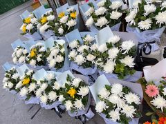 -花冠鲜花(勿忘我花店)