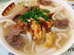 牛肉猪板筋双拼河粉-荔林食店(西华路店)