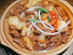 -蔡婶牛腩牛杂煲(长安万科店)