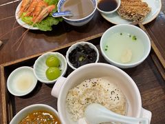 -蟹上黄·蟹黄面·江南糖水(人民广场店)