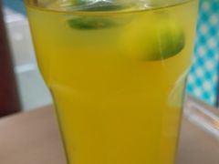 金桔柠檬茶-灵芝妹子海鲜米线(香炉礁山姆店)