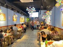 大堂-欧提汗·新疆餐厅·清真(银都路店)
