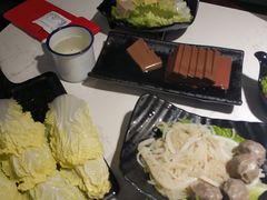 -蛙太牛牛肉海鲜自助火锅(台江万达店)