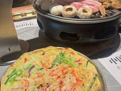 -草家酱蟹炭火烤肉店(珲春南路一店)