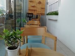 -焙丽拾光(麦凯乐直营店)