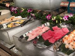 -宝利来国际大酒店-凤凰阁旋转餐厅
