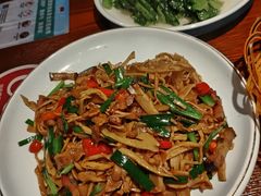 -唐师傅湘西名菜馆(武陵路店)