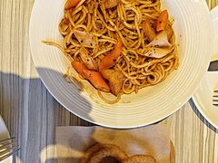 -必胜客(WOW万隆店)