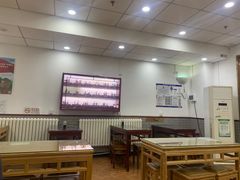 -护国寺小吃店(红莲南路店)