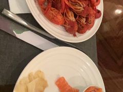 -君来湖滨饭店·玫瑰园