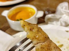 香煎海鲈鱼配橙味白葡萄酒酱汁-秋林西餐厅(总店)