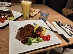 -必胜客(华都店)