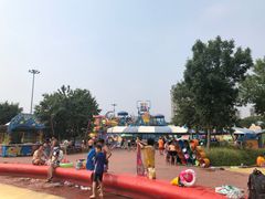 -欢乐水魔方水世界