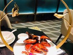 老广乳鸽-鹊玥·粤菜小馆(汇智国际商业中心店)