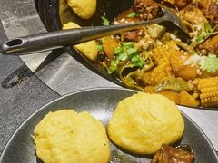 -蘸小院铁锅炖·蘸酱菜·东北菜(怀远门店)