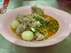 猪肉细米粉汤-榮泰米粉湯(Left Shop)