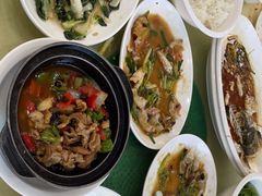 -锐记美食店·现捞海鲜(闸坡店)