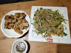 -姐弟小东北·铁锅炖