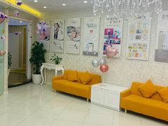 -爱的果实月嫂育婴师(世纪东方店)