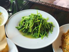 -鹰龙海畔度假酒店(咸祥店)